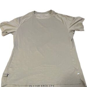 lululemon vented tech workout top large beige